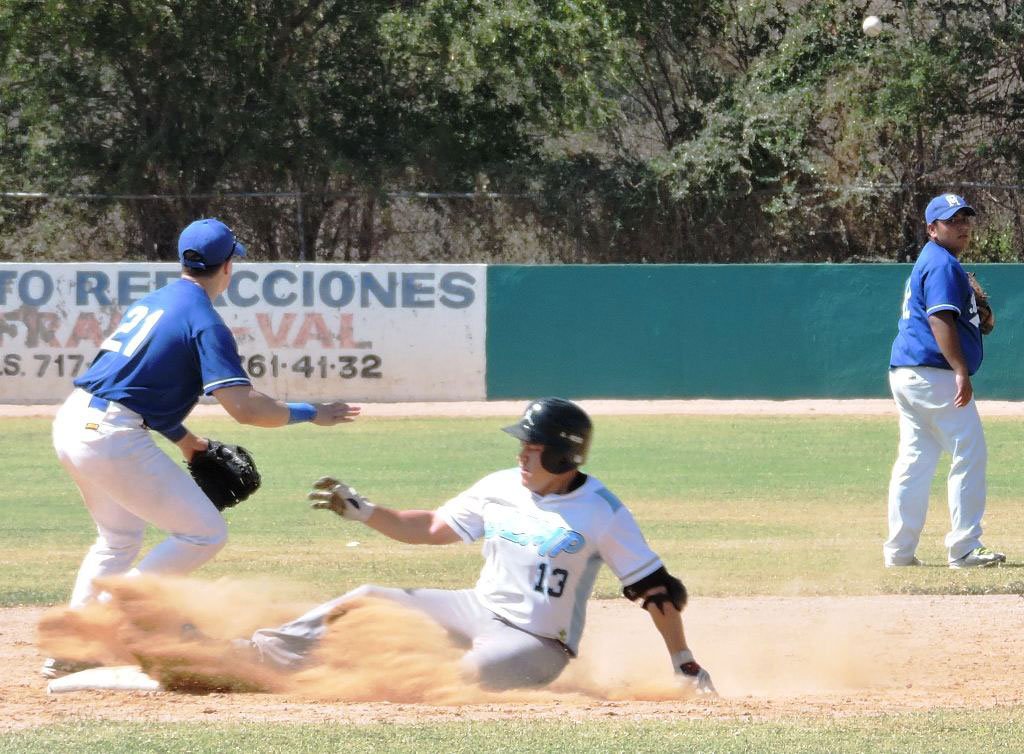 NOTICIAS-2016-VA-ULTIMA-JORNADA-DE-LA-PRIMERA-VUELTA-LIGA-DE-BEISBOL-JAPAC-03