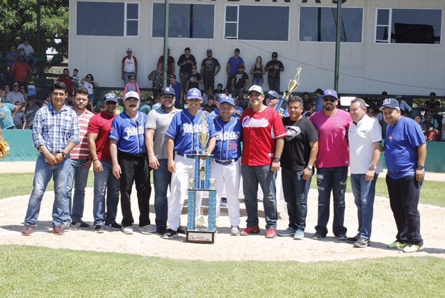 JAPAC-NOTICIAS-padres-campeon-de-la-temporada-2017-de-la-liga-de-beisbol-japac-02