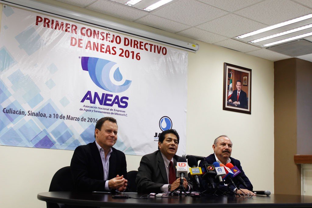 Sesiona Consejo Directivo de ANEAS en Culiacán