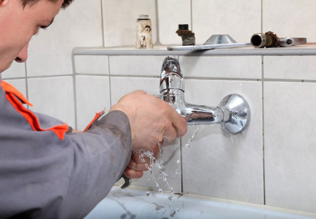 Recomendaciones para detectar fugas de agua en la casa