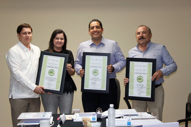 Recibe Jesús Valdés certificaciones de Profepa y CNA para JAPAC