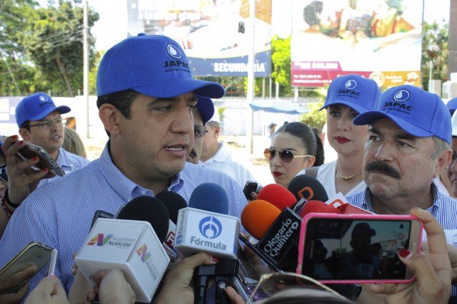 Supervisa alcalde de Culiacán obra pluvial en el cruce de Pedro Infante y Arjona