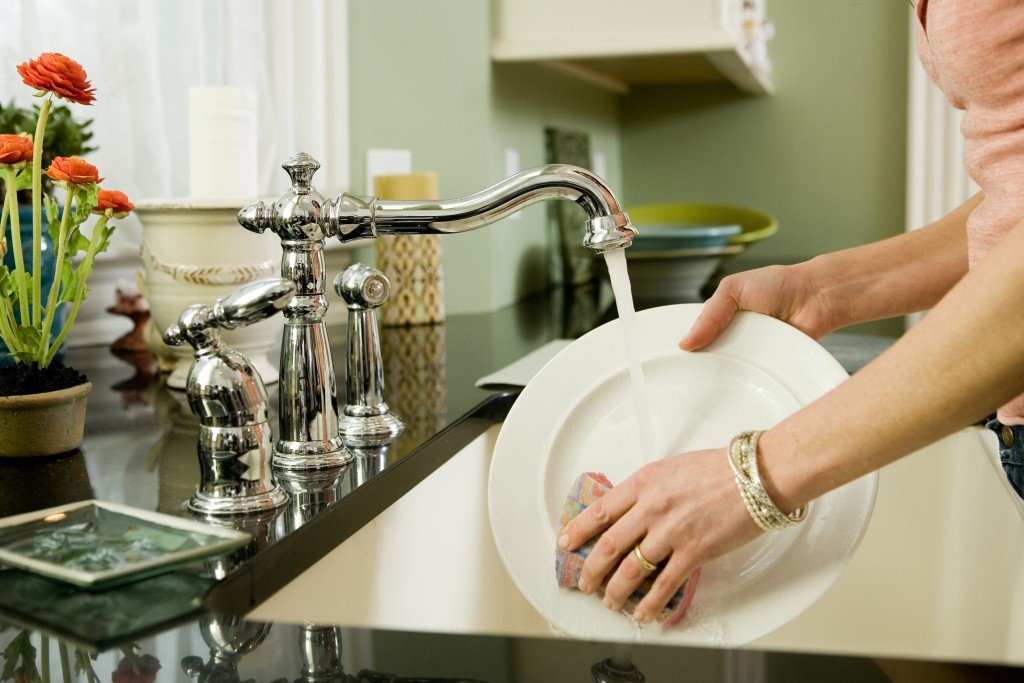 Cómo evitar contaminar el agua en casa