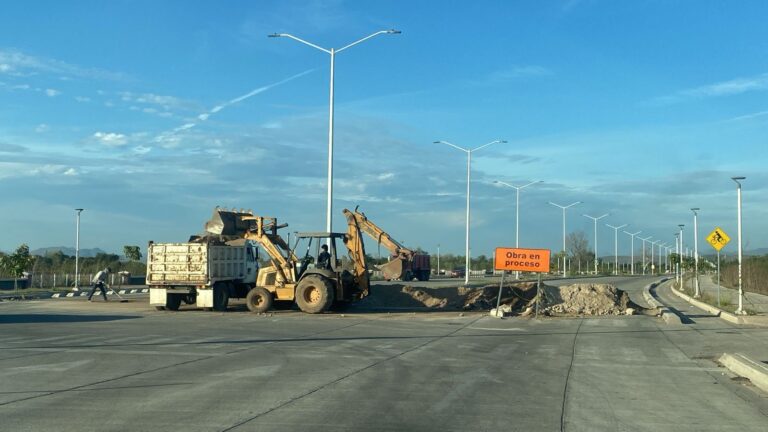 Se abre a la circulación la calle Velina León de Medina, en Las Cucas