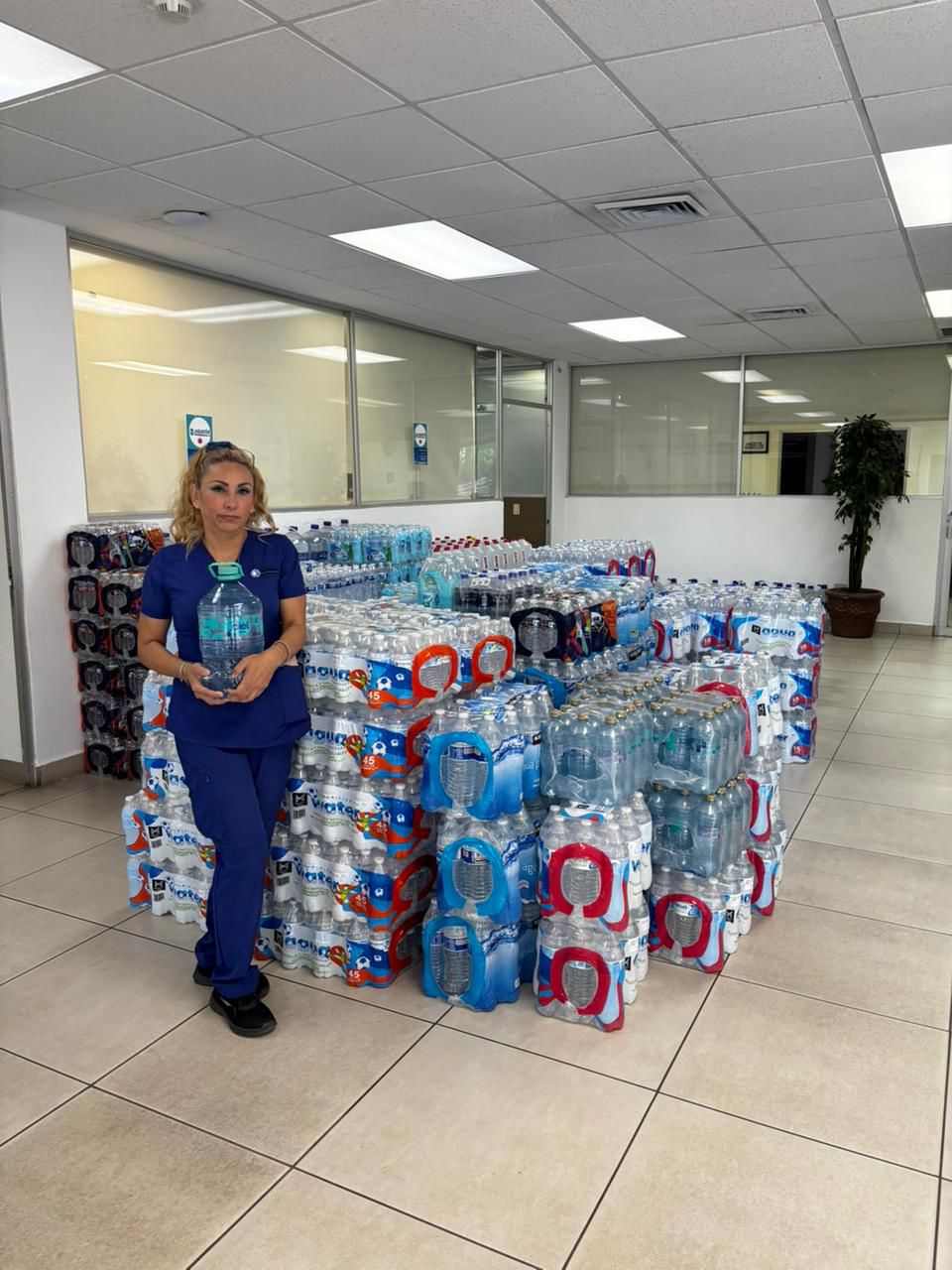 02-JAPACDonaAquatonMas7100Agua-03