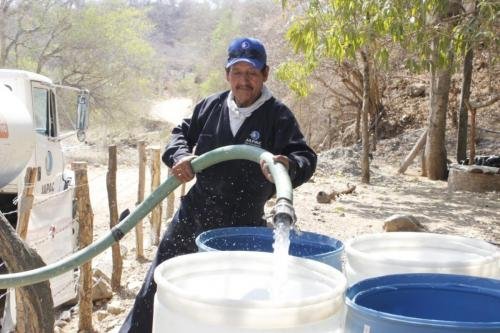 Son 44 comunidades a las que JAPAC lleva agua en pipas, por estiaje