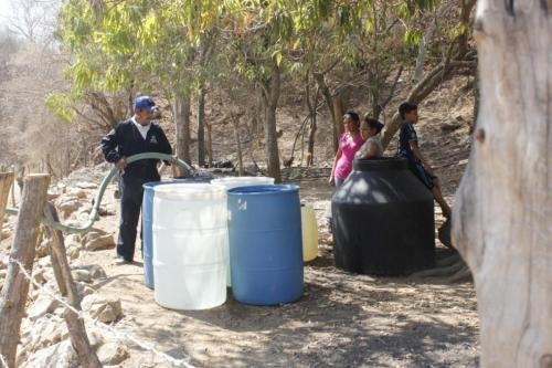 Son 44 comunidades a las que JAPAC lleva agua en pipas, por estiaje